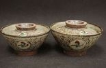 島岡達三の象嵌赤絵草花文夫婦飯碗