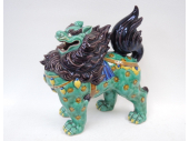 獅子置物　初代・徳田八十吉