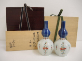 色絵瑠璃山茶花文瓢瓶 加藤土師萌