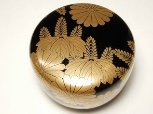 買取の川端近左『菊桐蒔絵平棗』