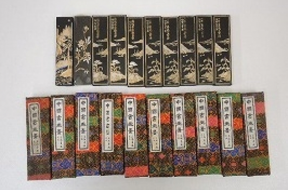 唐墨をお買取りいたします。