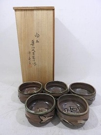骨董品の中でも不動の人気を誇る北大路魯山人作品