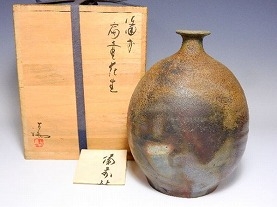 伊勢崎満