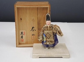 木目込人形