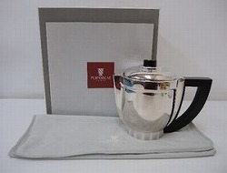 ピュイフォルカ 銀製ポット